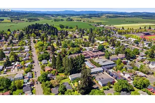 320 Monmouth Ave S, Monmouth, OR 97361 - Photo 9