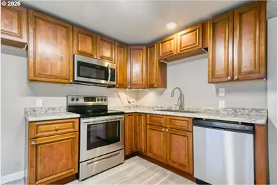 611 SW 4th St, Pendleton, OR 97801 - Photo 13
