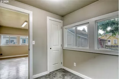 611 SW 4th St, Pendleton, OR 97801 - Photo 25