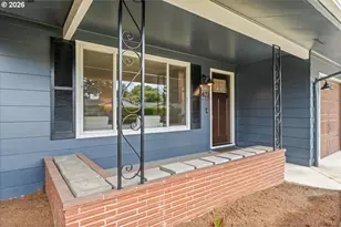 422 NE 170th Ave, Portland, OR 97230 - Photo 3