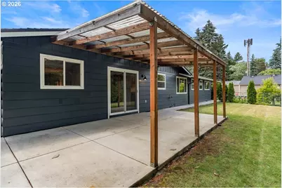422 NE 170th Ave, Portland, OR 97230 - Photo 35