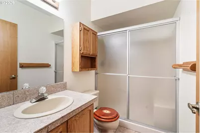 19602 Wildwood Dr, West Linn, OR 97068 - Photo 33