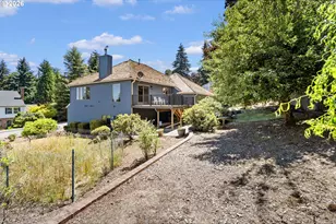 19602 Wildwood Dr, West Linn, OR 97068 - Photo 41