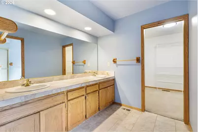 19602 Wildwood Dr, West Linn, OR 97068 - Photo 23