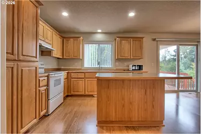 2215 NE 96th Way, Vancouver, WA 98665 - Photo 9