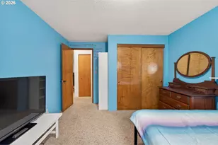 1908 NE Orchard Ave, McMinnville, OR 97128 - Photo 15
