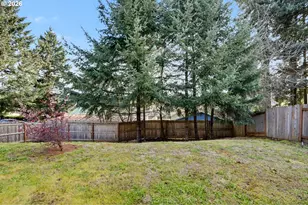 415 NW 6th St, Willamina, OR 97396 - Photo 31