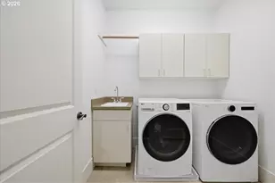 605 SW Trillium Creek Ter, Portland, OR 97225 - Photo 21