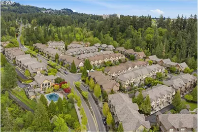 605 SW Trillium Creek Ter, Portland, OR 97225 - Photo 43