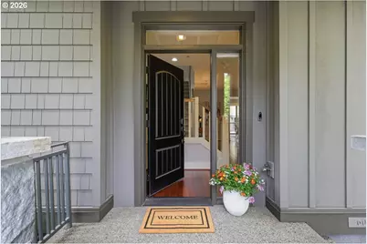 605 SW Trillium Creek Ter, Portland, OR 97225 - Photo 3