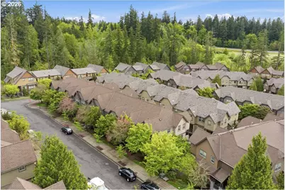 605 SW Trillium Creek Ter, Portland, OR 97225 - Photo 39