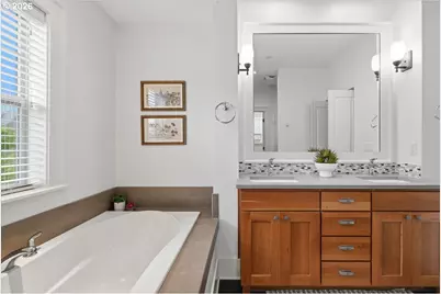 605 SW Trillium Creek Ter, Portland, OR 97225 - Photo 23