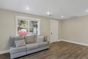 21974 Lilly Ln SE, Stayton, OR 97383 - Photo 17