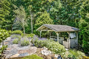 9718 NW Skyview Dr, Portland, OR 97231 - Photo 41