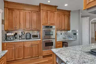 9718 NW Skyview Dr, Portland, OR 97231 - Photo 15