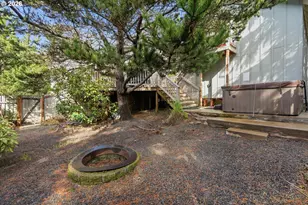 120 Bella Beach Dr, Depoe Bay, OR 97341 - Photo 41