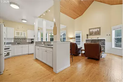 120 Bella Beach Dr, Depoe Bay, OR 97341 - Photo 7