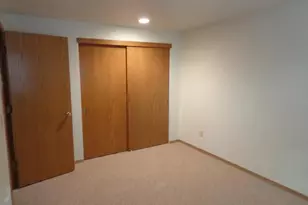 5901 SW Karla Ct, Portland, OR 97239 - Photo 9
