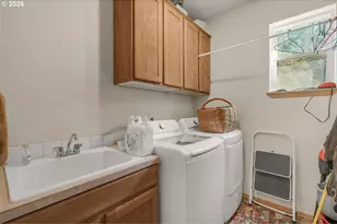 43288 Rodgers Mountain Loop, Scio, OR 97374 - Photo 15