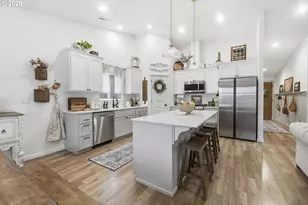 332 Owens Wy, Creswell, OR 97426 - Photo 17