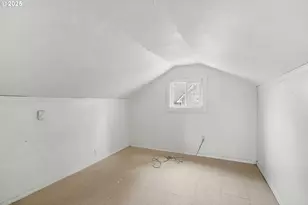 810 Johnson Ave, Cottage Grove, OR 97424 - Photo 15