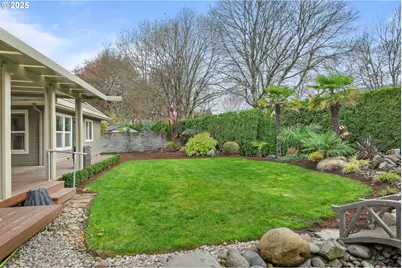 3234 Riverplace Dr, Eugene, OR 97401 - Photo 37