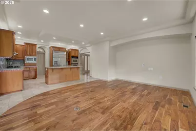 3234 Riverplace Dr, Eugene, OR 97401 - Photo 13