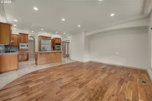 3234 Riverplace Dr, Eugene, OR 97401 - Photo 13