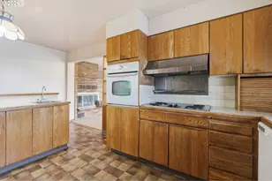 16016 S Forsythe Rd, Oregon City, OR 97045 - Photo 11