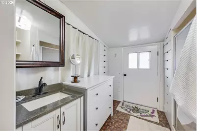 1760 Copper Dam Rd, Hood River, OR 97031 - Photo 17