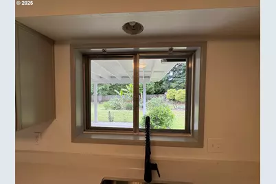 2420 Margery St, West Linn, OR 97068 - Photo 5