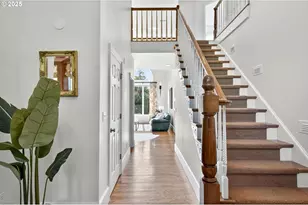 8452 NW Timber Ridge Ct, Portland, OR 97229 - Photo 5