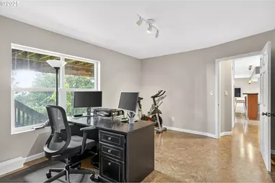 8452 NW Timber Ridge Ct, Portland, OR 97229 - Photo 43