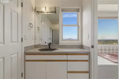 7627 SE 140th Dr, Portland, OR 97236 - Photo 33