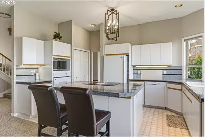 7627 SE 140th Dr, Portland, OR 97236 - Photo 15