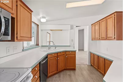 1699 N Terry St #176, Eugene, OR 97402 - Photo 9