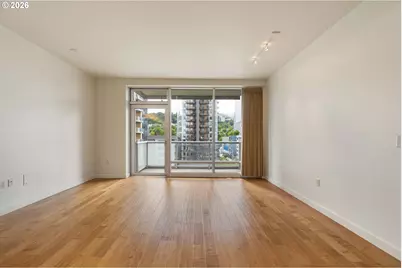 836 S Curry St #706, Portland, OR 97239 - Photo 3