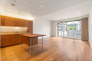 836 S Curry St, Portland, OR 97239 - Photo 3