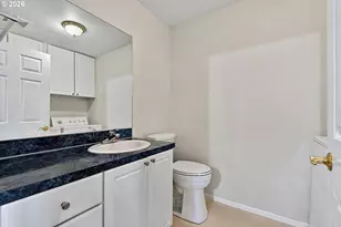225 Grizzly Ave, Eugene, OR 97404 - Photo 21