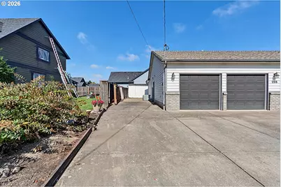 225 Grizzly Ave, Eugene, OR 97404 - Photo 33