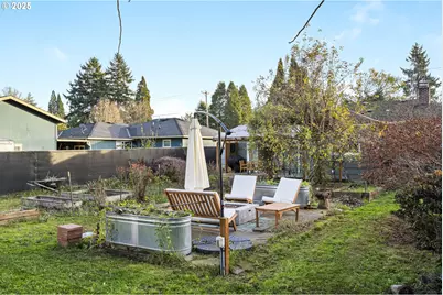 10361 NE Sacramento St, Portland, OR 97220 - Photo 33