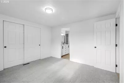 871 SW Liberty Bell Dr #474, Beaverton, OR 97006 - Photo 13