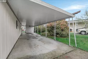 871 SW Liberty Bell Dr, Beaverton, OR 97006 - Photo 23