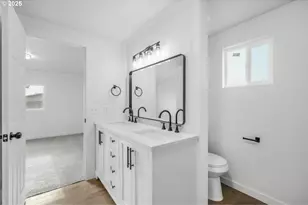 871 SW Liberty Bell Dr, Beaverton, OR 97006 - Photo 17