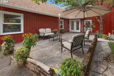 8918 SW Grabhorn Rd, Beaverton, OR 97007 - Photo 27