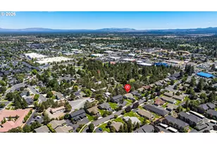 726 NE Savannah Dr, Bend, OR 97701 - Photo 21