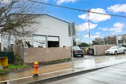 6704 NE 47th Ave, Portland, OR 97218 - Photo 13