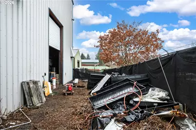 6704 NE 47th Ave, Portland, OR 97218 - Photo 9