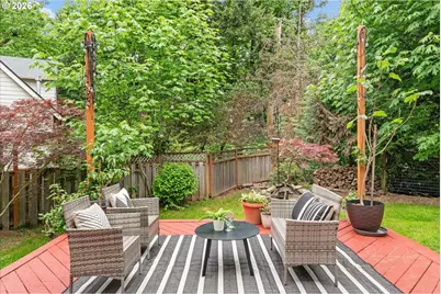 1944 SW 20th Ct, Gresham, OR 97080 - Photo 37