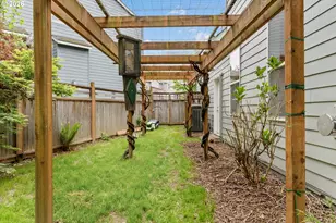 1944 SW 20th Ct, Gresham, OR 97080 - Photo 41